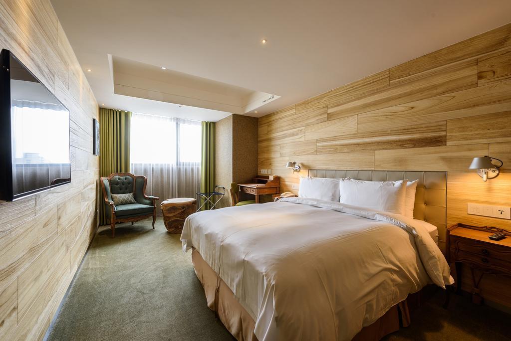 Inhouse Hotel Taichung Exterior foto