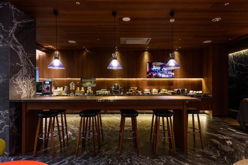 Inhouse Hotel Taichung Exterior foto