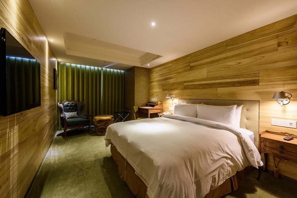 Inhouse Hotel Taichung Exterior foto