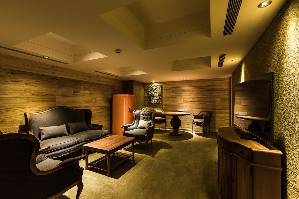 Inhouse Hotel Taichung Exterior foto