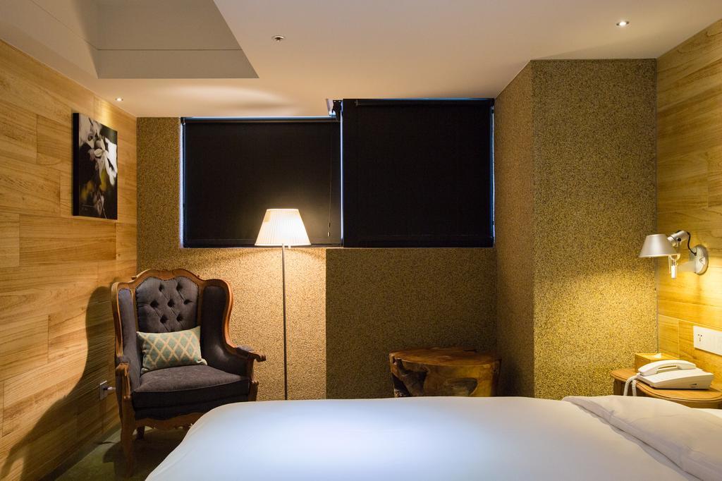 Inhouse Hotel Taichung Exterior foto