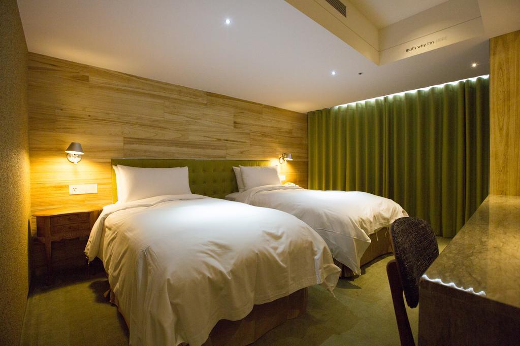 Inhouse Hotel Taichung Exterior foto